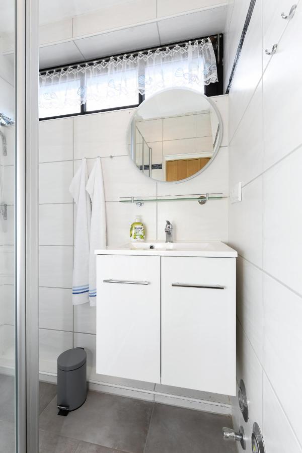 Ferienwohnung Seepferdchen Im Wohnpark Werdum Ngoại thất bức ảnh